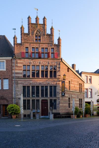 Das sogenannte Gotische Haus, ein Wohn- und Geschäftshaus am Markt in Xanten